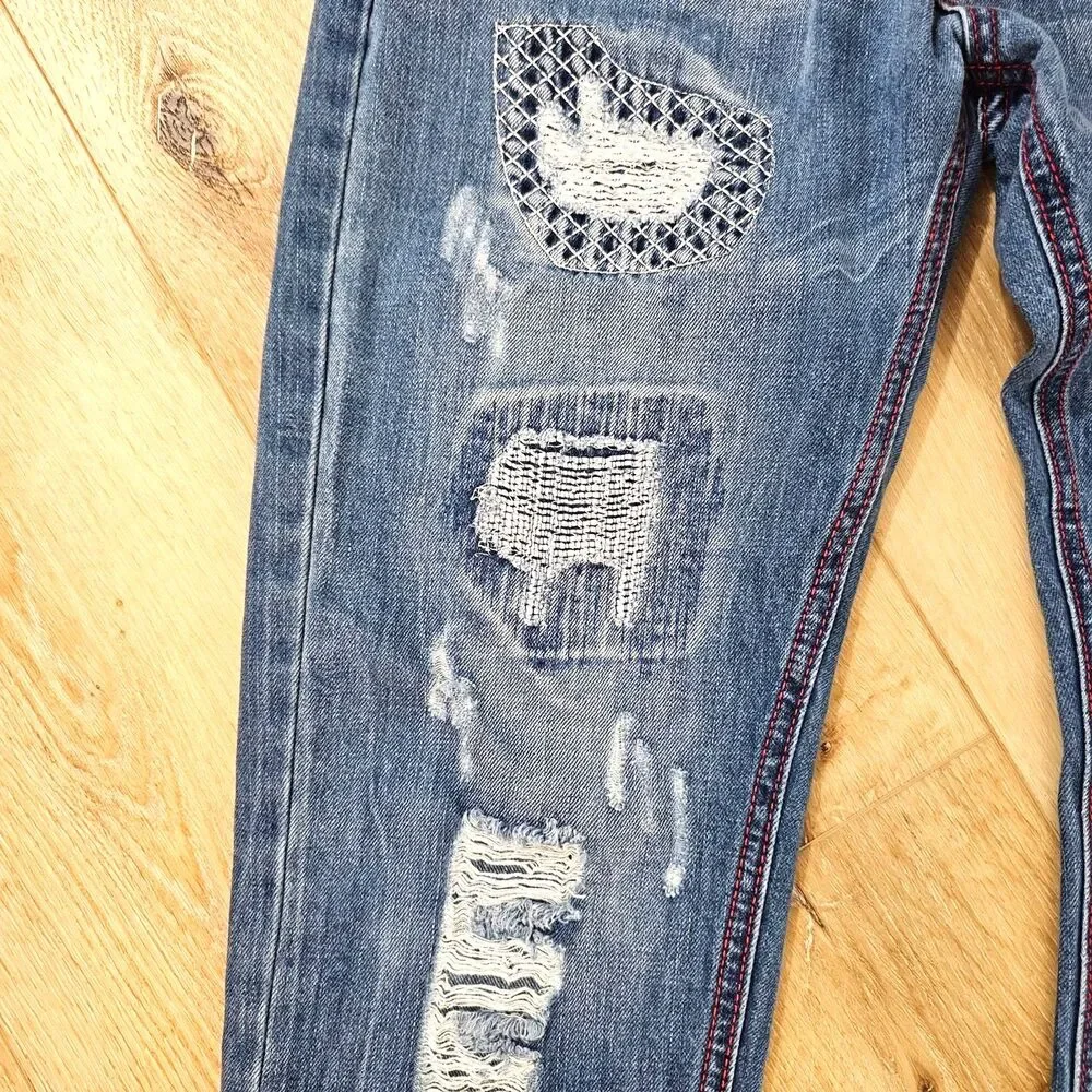 Vintage Destroyed Repaired Patched Jeans 32x27 Thrashed Grunge Streetwear Rock